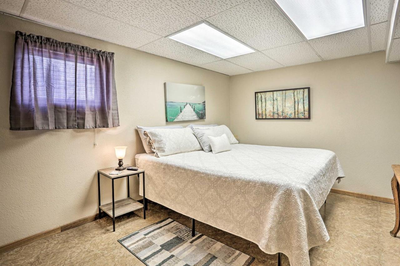 Centrally Located Sturgis Apt On Main St With Garage Extérieur photo